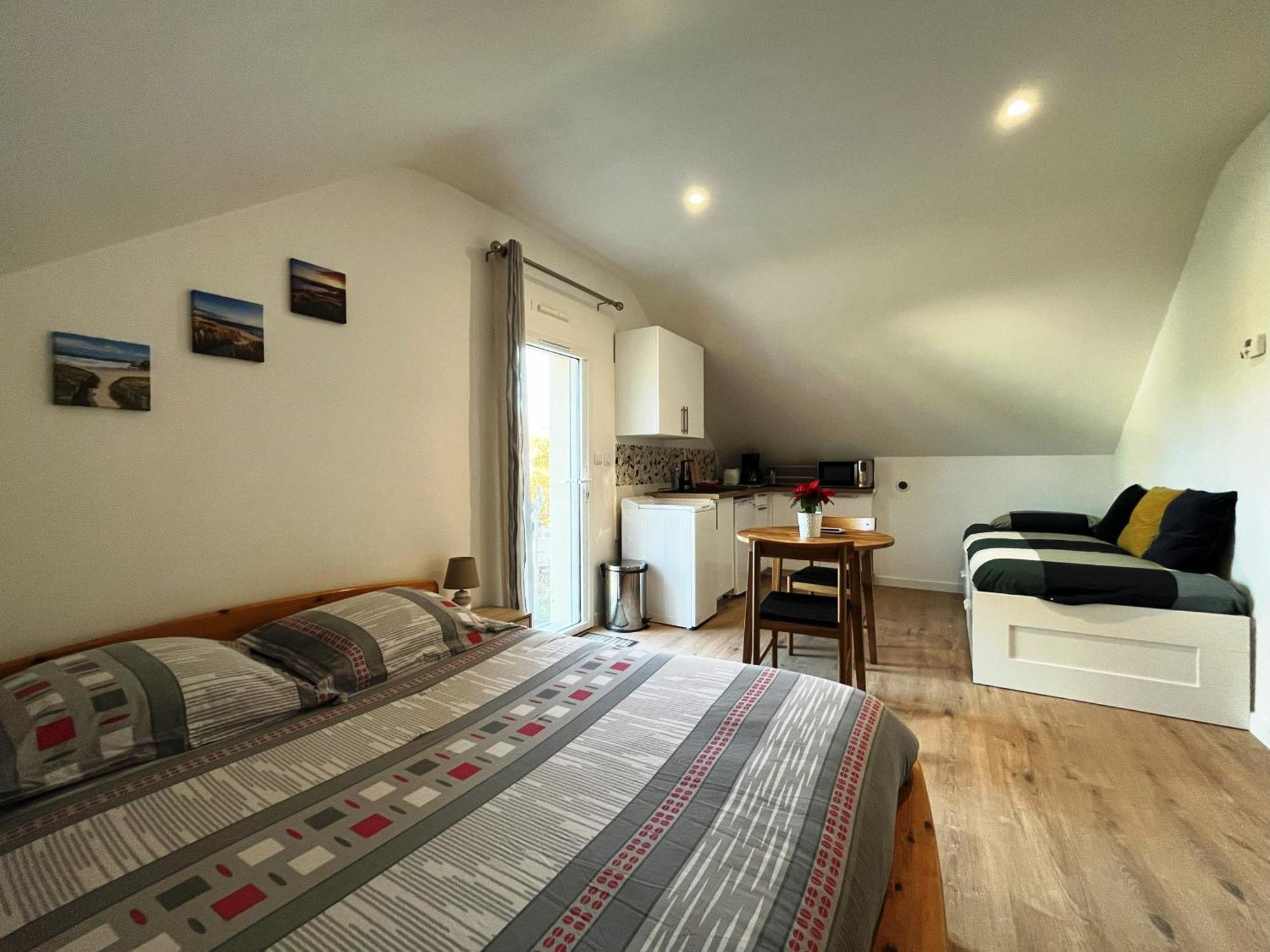 Lomener - La Goelette - 1 Appartement Avec 2 Chambres Et 2 Studios A 450M De La Plage Ploemeur Eksteriør bilde